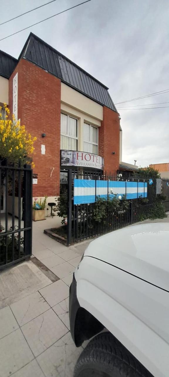 Avellaneda Suites Río Gallegos Eksteriør bilde