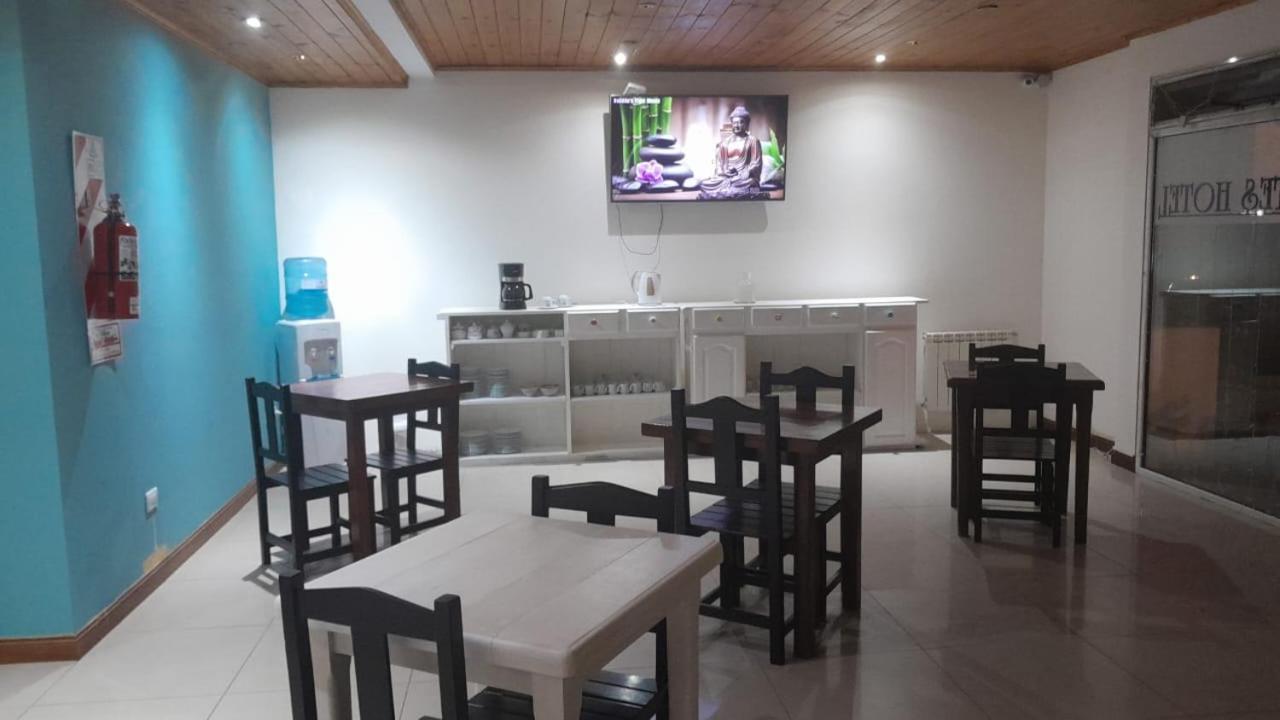 Avellaneda Suites Río Gallegos Eksteriør bilde