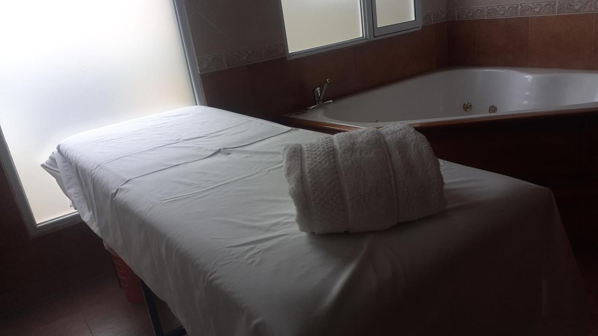 Avellaneda Suites Río Gallegos Eksteriør bilde